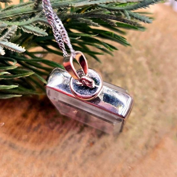 Nature Super Seven Mixed Floating Crystals Square Pendant Necklace - Picture 4 of 10